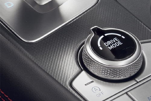 Center Controls of Genesis G70 SB