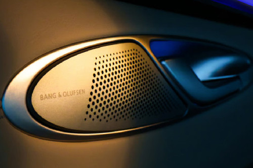 Speakers View of Genesis EV GV 70