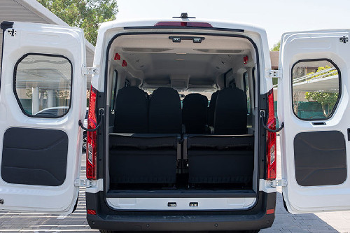 Folding Seats of Maxus V90