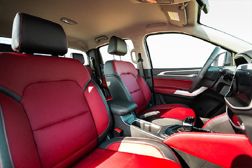 T70 Front Seats