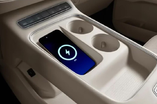 Power Accessories Outlet View of Haval H6