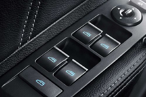 Geely EC7 Drivers Side In Side Door Controls