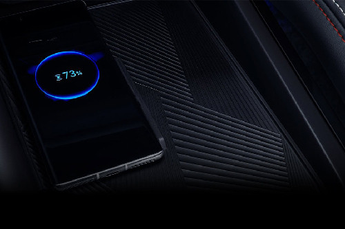 Power Accessories Outlet View of Geely Coolray (2023-2024)