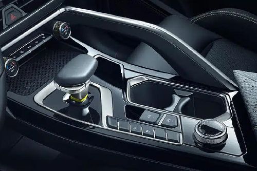 Geely Tugella Gear Shifter
