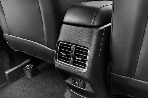 JS4 Rear AC Controls