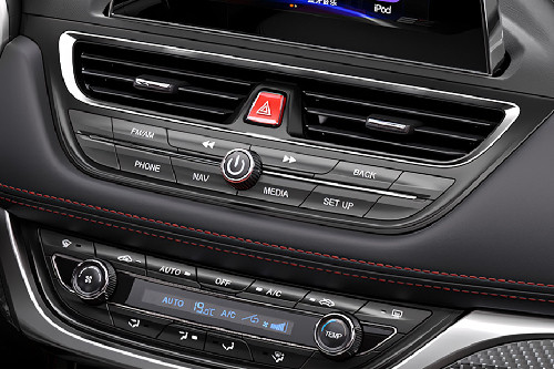 Front AC Controls of JAC JS3