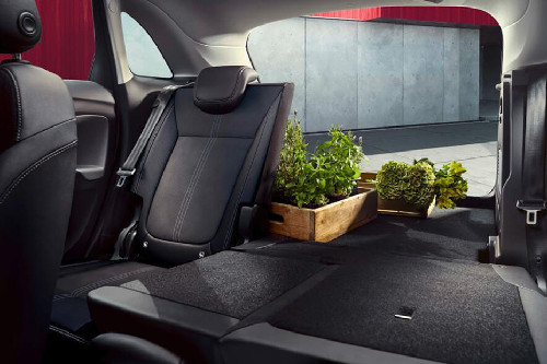 Folding Seats of Opel Crossland