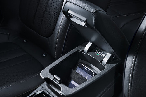 Grandland Front Center Divider