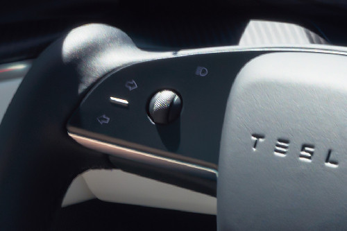 Tesla Model S Multi Function Steering